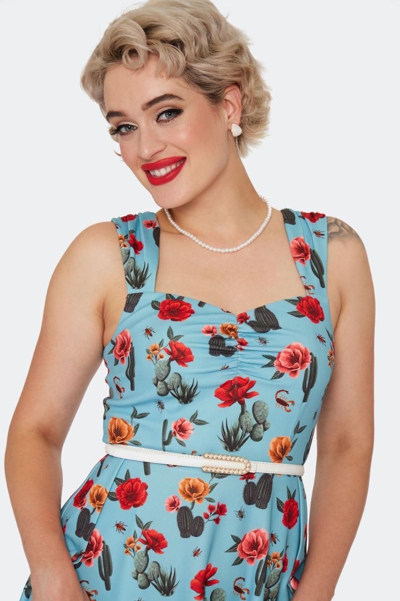 Pearl Buckle Skinny Leather Belt