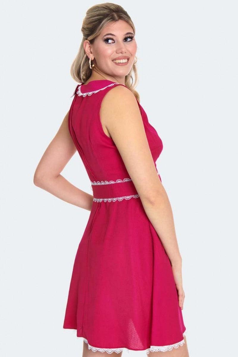 Collared Sleeveless 60s Dress