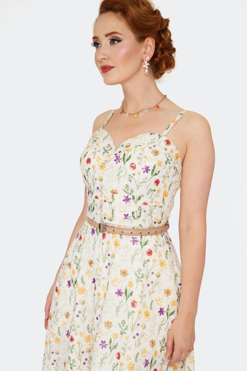 Silver Heart Buckle Skinny Belt