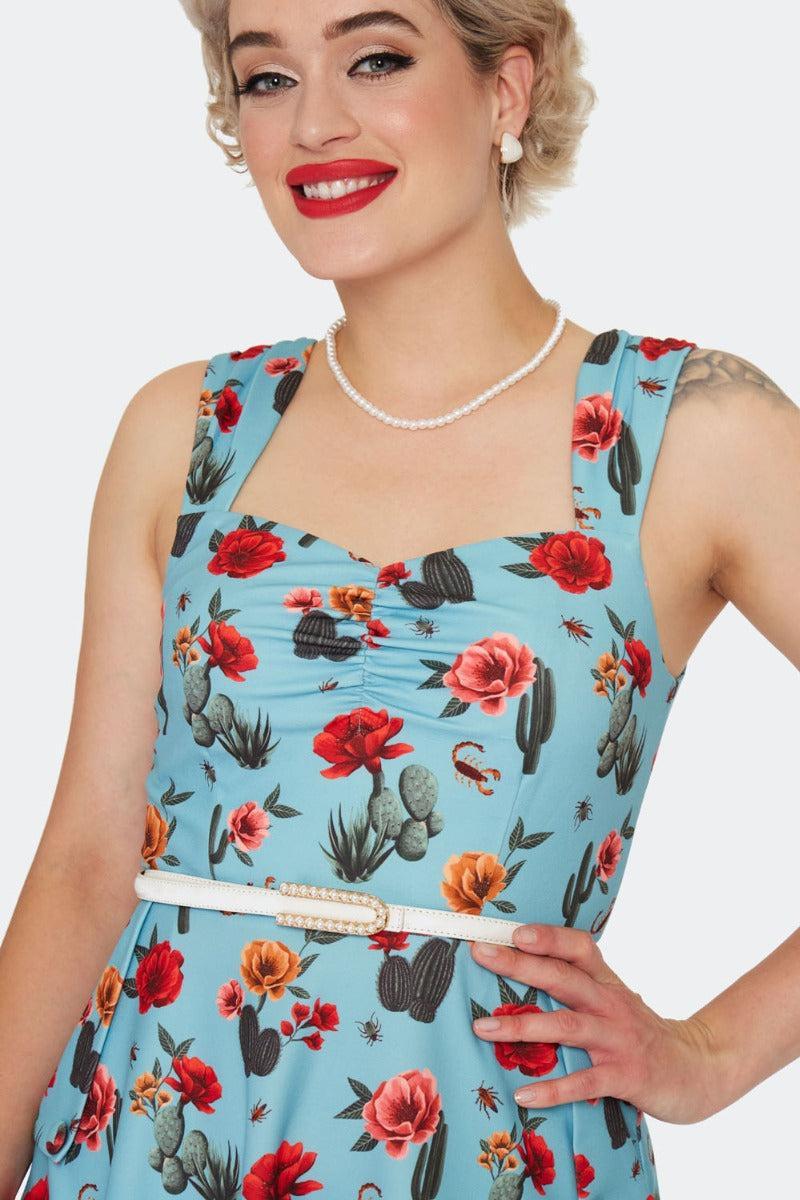 Pearl Buckle Skinny Leather Belt