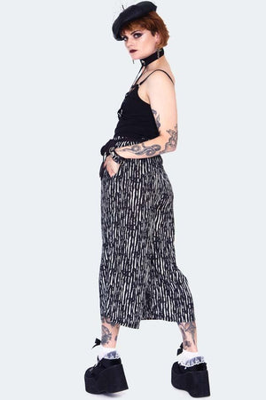 Scattered Stripes Culottes With Contrast-Jawbreaker-Dark Fashion Clothing