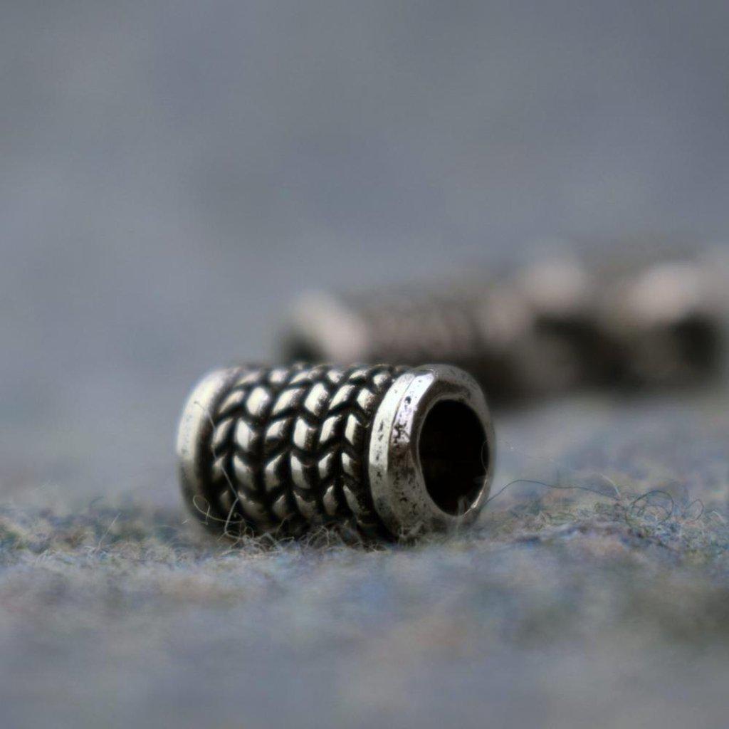 Asgard Herringbone Bead-Asgard-Dark Fashion Clothing
