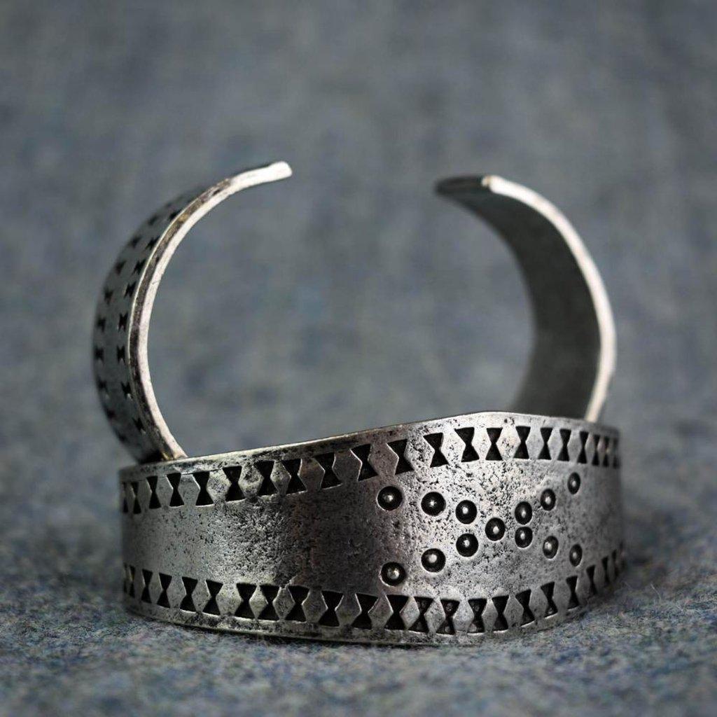 Asgard Large Viking Cuff Bracelet-Asgard-Dark Fashion Clothing