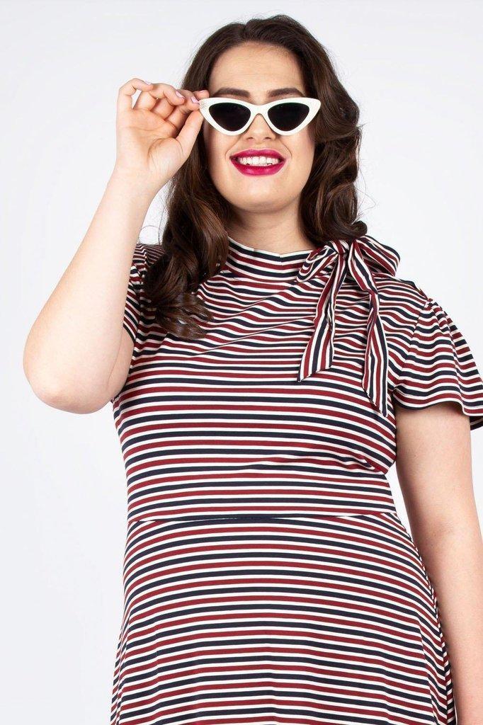 Dolly Sparkle Sunglasses in White-Voodoo Vixen-Dark Fashion Clothing